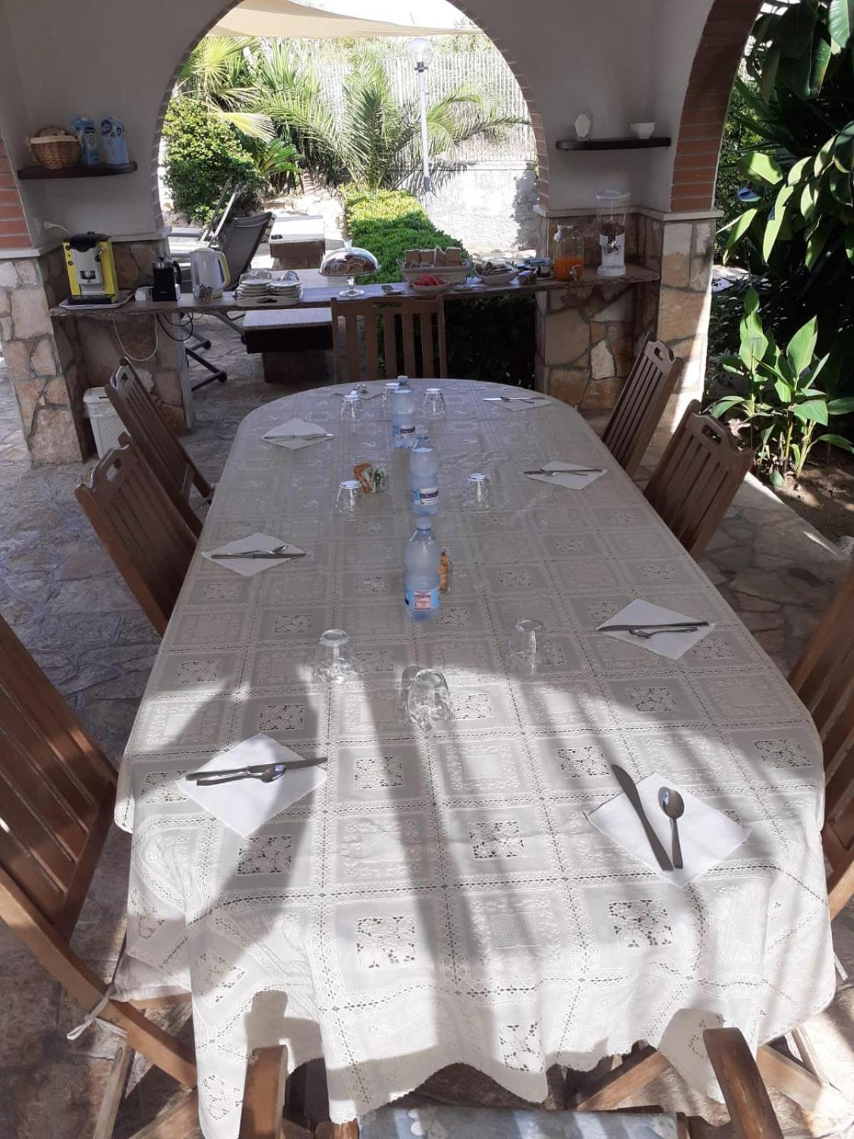 Villa Lina Bed&Breakfast Taranto Exterior photo